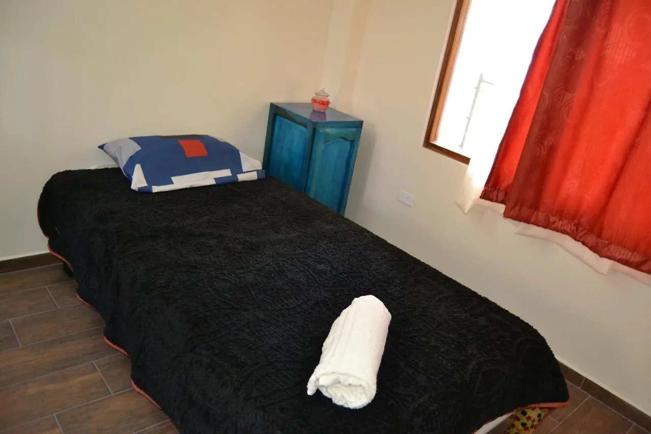 Green Apple Hostel キト
