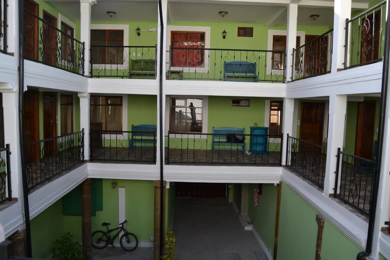 Green Apple Hostel Quito